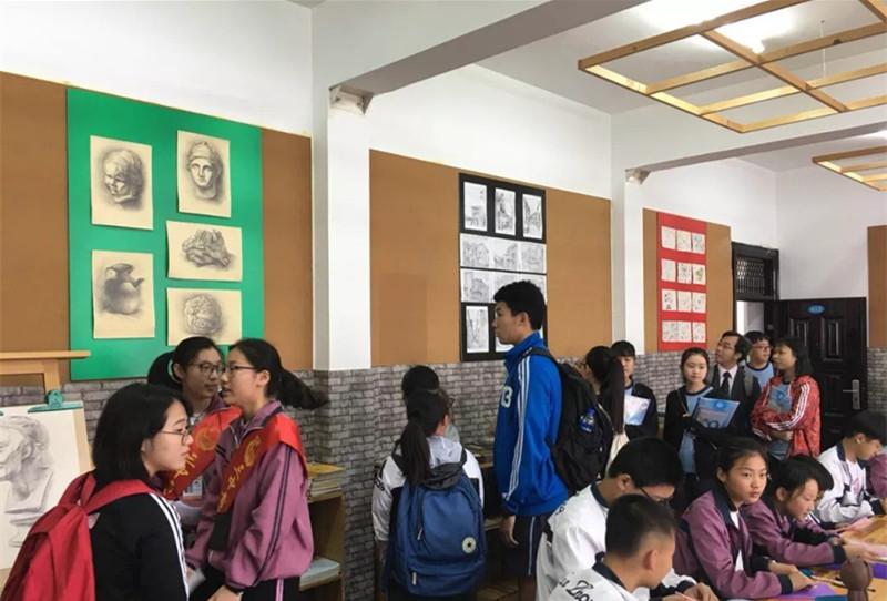 三中三澳門(mén)，探索與解析，三中三澳門(mén)，深度探索與解析