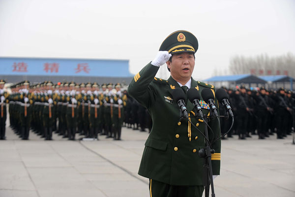 武警部隊(duì)司令員政委，職責(zé)與角色的深度解析，武警部隊(duì)司令員政委職責(zé)與角色的全面解析