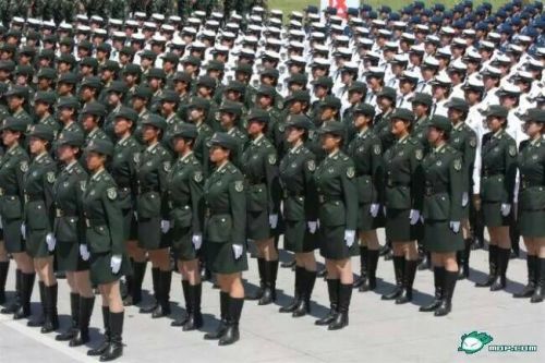 女生怎樣才能當兵，女生當兵，實現(xiàn)夢想的條件與路徑