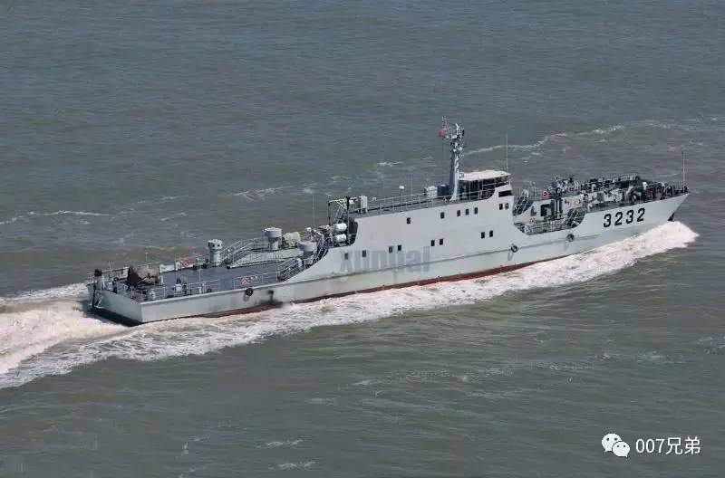 揭秘中國(guó)海軍的得力干將——074A型登陸艦，揭秘中國(guó)海軍的得力干將，074A型登陸艦戰(zhàn)力解析