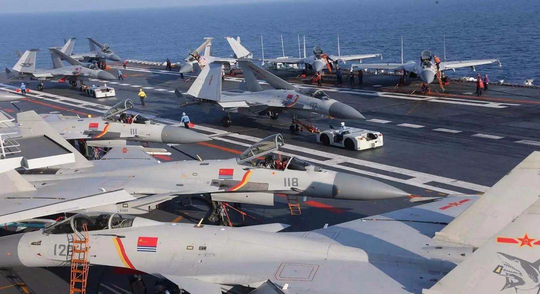 中國同時開建四艘航母，全球海軍建設的新里程碑，中國四艘航母同時開建，全球海軍建設邁入新紀元