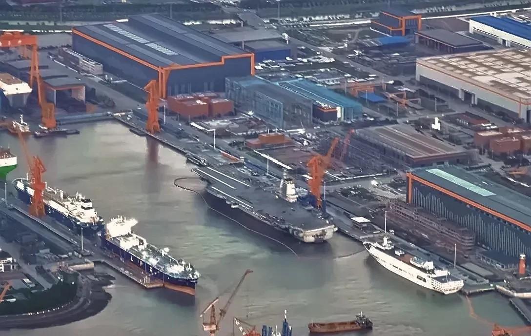遼寧艦與山東艦，兩大巨艦的對比，遼寧艦與山東艦，兩大巨艦深度對比