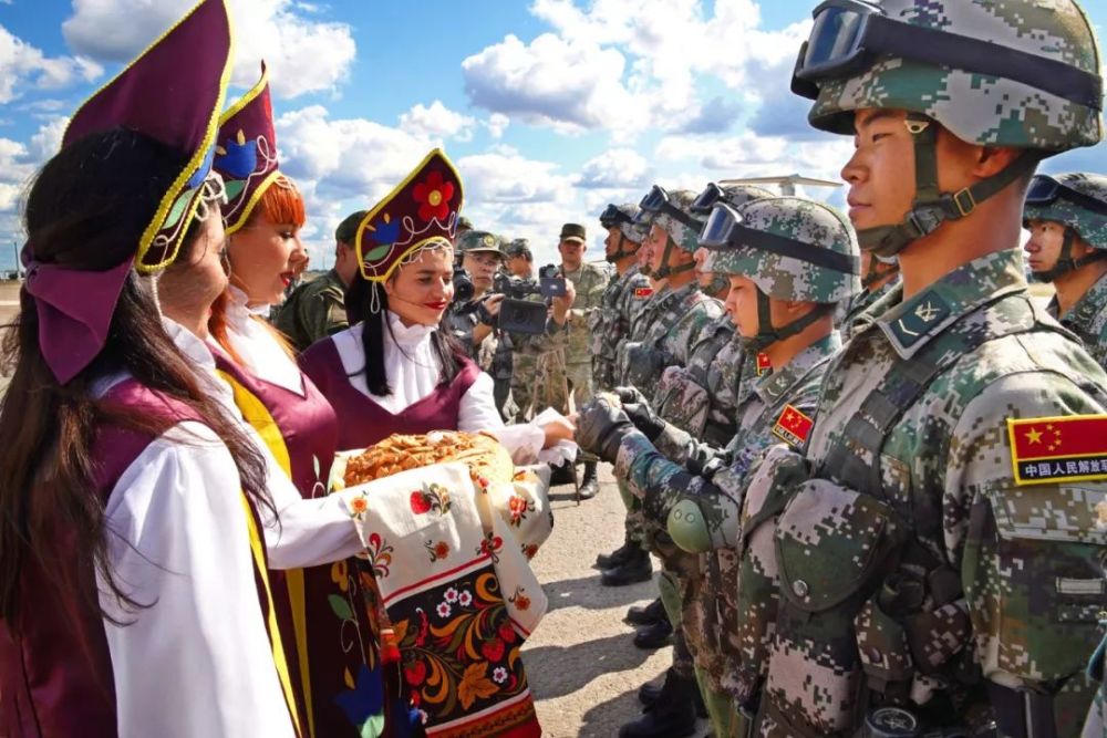 俄羅斯邀請(qǐng)中國(guó)出兵，兩國(guó)軍事合作的深度探討與前景分析，中俄軍事合作深度探討，中國(guó)出兵與前景分析