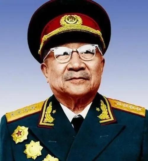 中國現(xiàn)任大將，領(lǐng)軍人物的風(fēng)采與時(shí)代擔(dān)當(dāng)，中國大將風(fēng)采與時(shí)代擔(dān)當(dāng)，領(lǐng)軍人物閃耀時(shí)代光芒