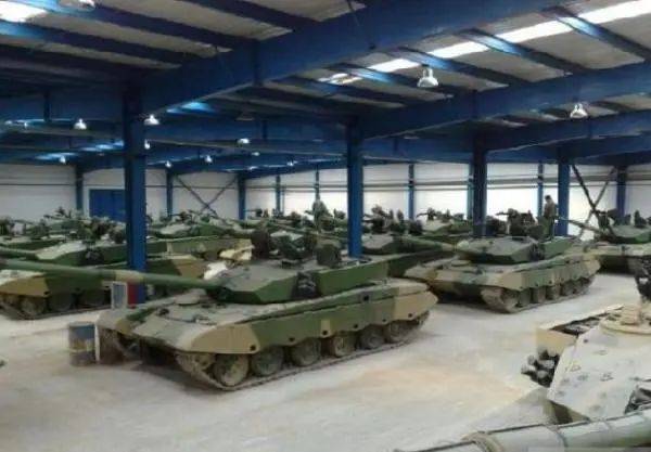 中國VT-4與99A主戰(zhàn)坦克的差距分析，中國VT-4與99A主戰(zhàn)坦克性能差距深度解析