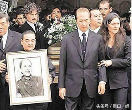 2004新澳門(mén)天天開(kāi)好彩大全正版——回顧與探索，回顧與探索，澳門(mén)彩票歷史與最新開(kāi)獎(jiǎng)資訊（2004年正版）