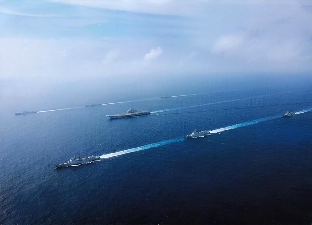 中國(guó)現(xiàn)役巡洋艦，實(shí)力與技術(shù)的展現(xiàn)，中國(guó)現(xiàn)役巡洋艦，實(shí)力與技術(shù)的雙重展現(xiàn)