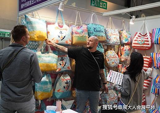 二四六香港資料期期準亮點，深度解析與獨特視角，二四六香港資料期期準亮點，深度解析與獨特視角揭秘