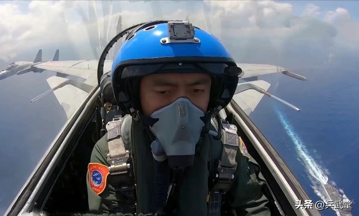遼寧艦艦長，中國海軍的杰出領(lǐng)航者，遼寧艦艦長，中國海軍的領(lǐng)航先鋒