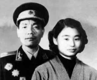 鐵血中文網(wǎng)，引領(lǐng)在線閱讀新風(fēng)尚的領(lǐng)先平臺(tái)，鐵血中文網(wǎng)，引領(lǐng)在線閱讀新風(fēng)尚的領(lǐng)航平臺(tái)
