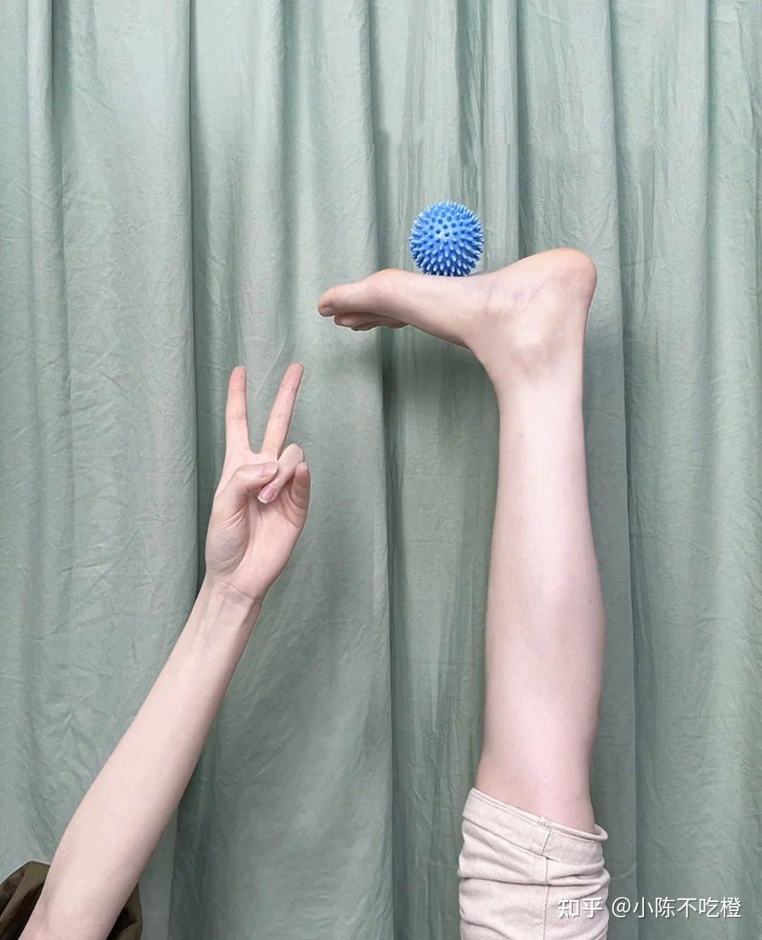 腳氣長什么樣子？圖片解析帶你了解，腳氣癥狀解析，圖片帶你深入了解腳氣表現(xiàn)