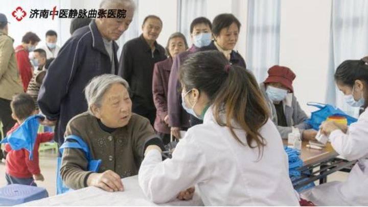 血糖達(dá)到多少會(huì)爛腳，糖尿病足的早期預(yù)警與防治策略，糖尿病足風(fēng)險(xiǎn)預(yù)警，血糖閾值與早期防治策略