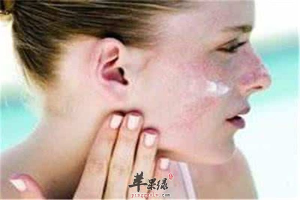 皮膚過敏怎么辦？小妙招幫你輕松應(yīng)對，皮膚過敏應(yīng)對小妙招，輕松緩解不適煩惱