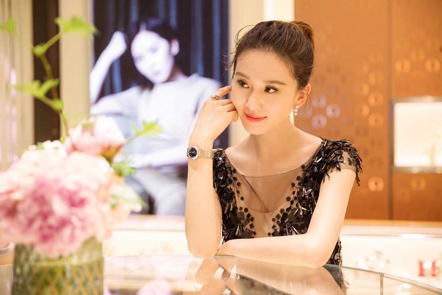 明星八卦大爆料最新視頻，揭秘娛樂圈熱門話題與神秘事件，明星八卦揭秘，最新視頻曝光，娛樂圈熱門話題與神秘事件一網(wǎng)打盡