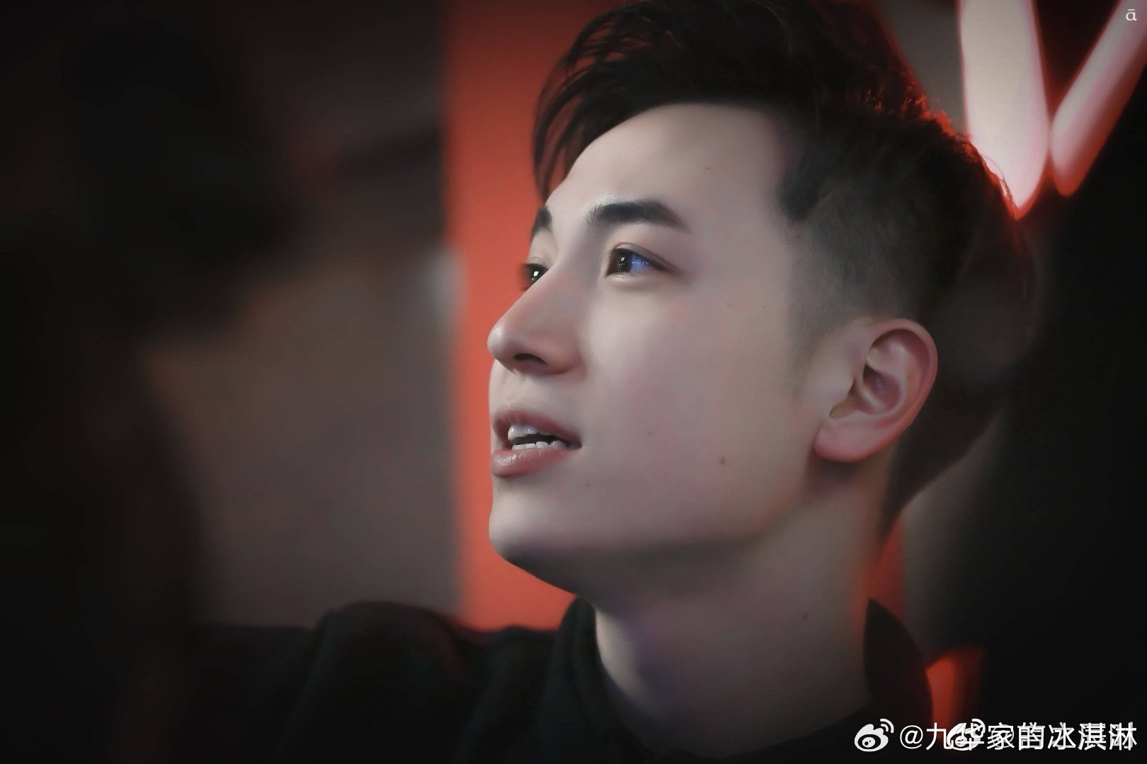 揭秘王中王九龍心水一肖一背后的秘密，揭秘王中王九龍心水一肖背后的秘密傳奇