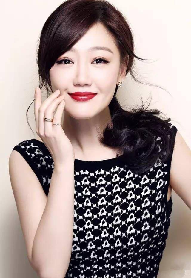 薛佳凝最新消息，閃耀娛樂圈的新篇章，薛佳凝最新動(dòng)態(tài)，開啟娛樂圈新篇章的璀璨之星