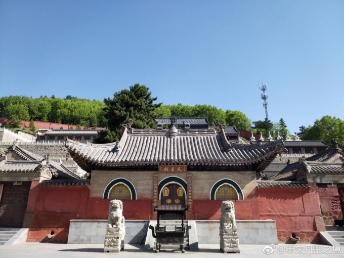五臺山一天能逛完嗎？探索佛教圣地的魅力與行程規(guī)劃，五臺山一日游，探索佛教圣地的魅力與完美行程規(guī)劃