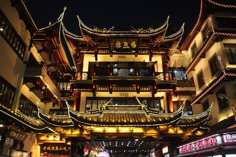 城隍廟，歷史文化的瑰寶與旅游必游之地，城隍廟，歷史文化瑰寶與旅游熱門勝地