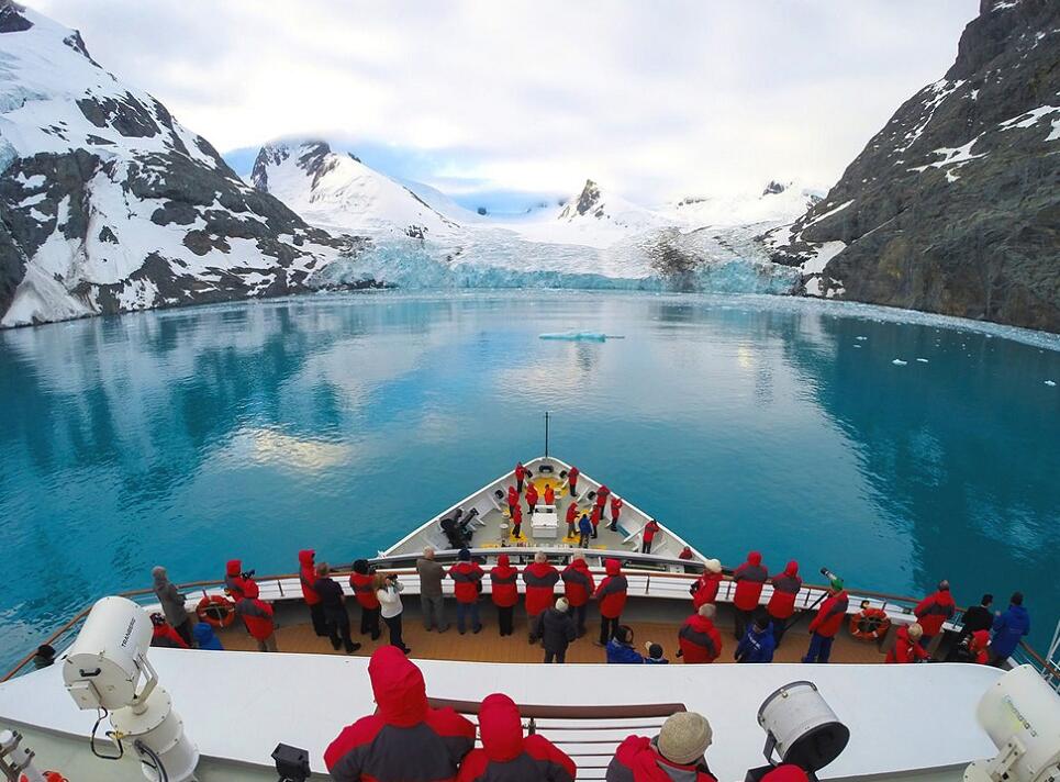 南極旅游最好的旅行社，探索南極的神秘之旅，探索南極神秘之旅，最佳旅行社帶你暢游南極冰天雪地