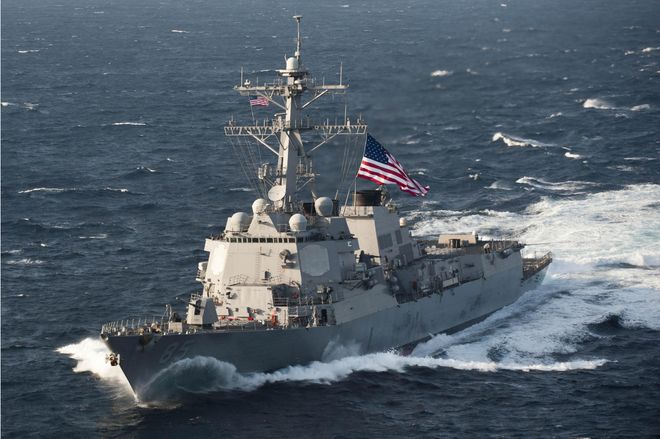 美艦沖闖南海最新消息，緊張局勢下的南海動態(tài)與全球關(guān)注，南海緊張局勢升級，美軍艦沖闖引發(fā)全球關(guān)注
