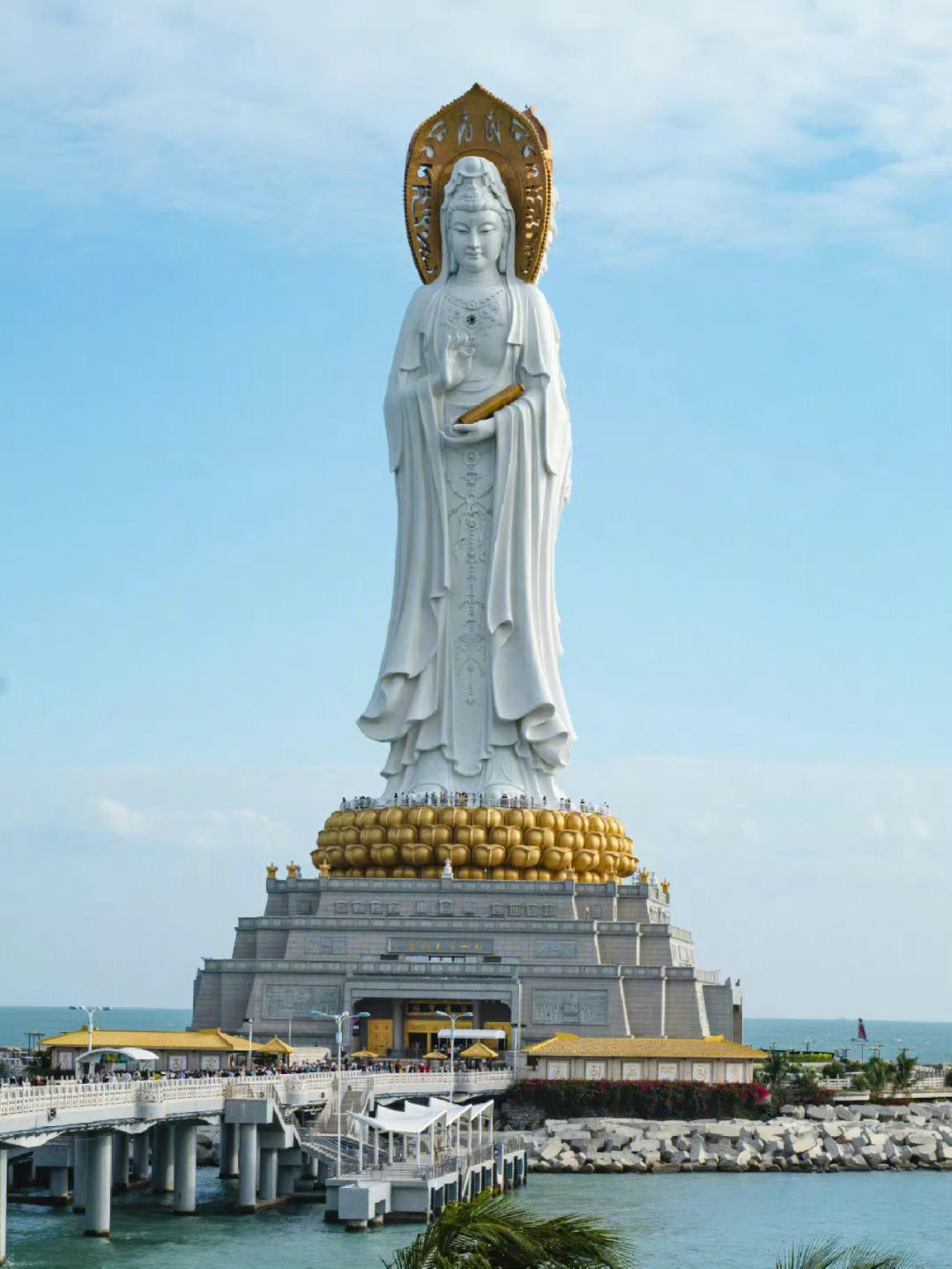 南海觀音，神秘與神圣的文化象征，南海觀音，神秘與神圣的文化象征之旅