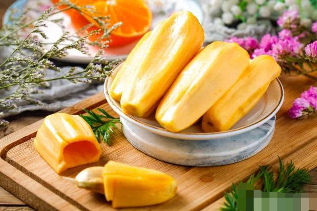 孕婦可以吃菠蘿蜜嗎？——全面解析菠蘿蜜對(duì)孕婦的影響與注意事項(xiàng)，孕婦可以吃菠蘿蜜嗎？菠蘿蜜對(duì)孕婦的影響及注意事項(xiàng)全解析