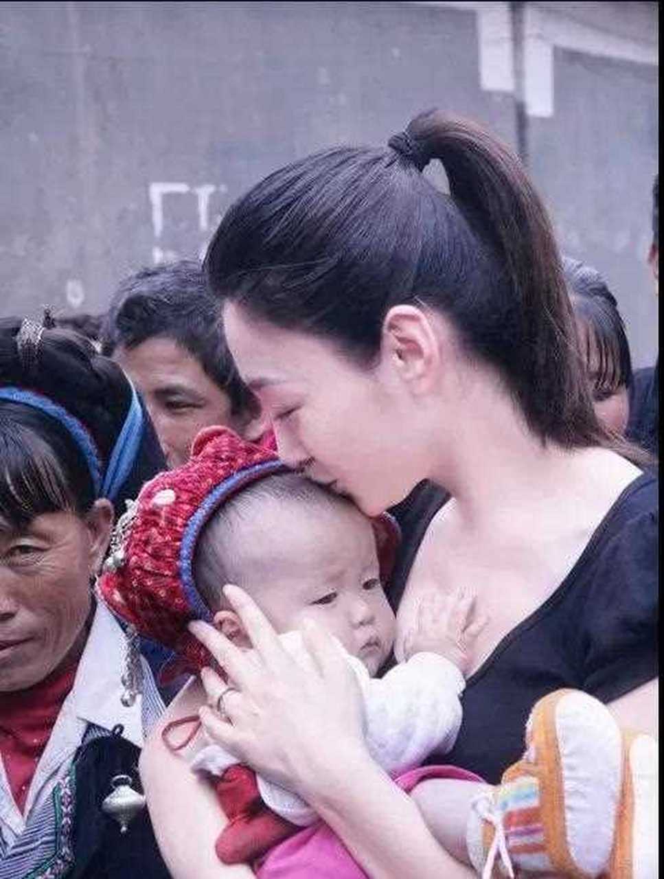 關(guān)于李小冉是否生寶寶的熱議與探討，李小冉是否生育寶寶的熱議與討論