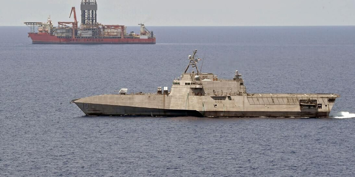 美艦在南海的最新動態(tài)，深度解析與觀察，南海美軍艦艇最新動態(tài)深度解析，美艦行動觀察與剖析