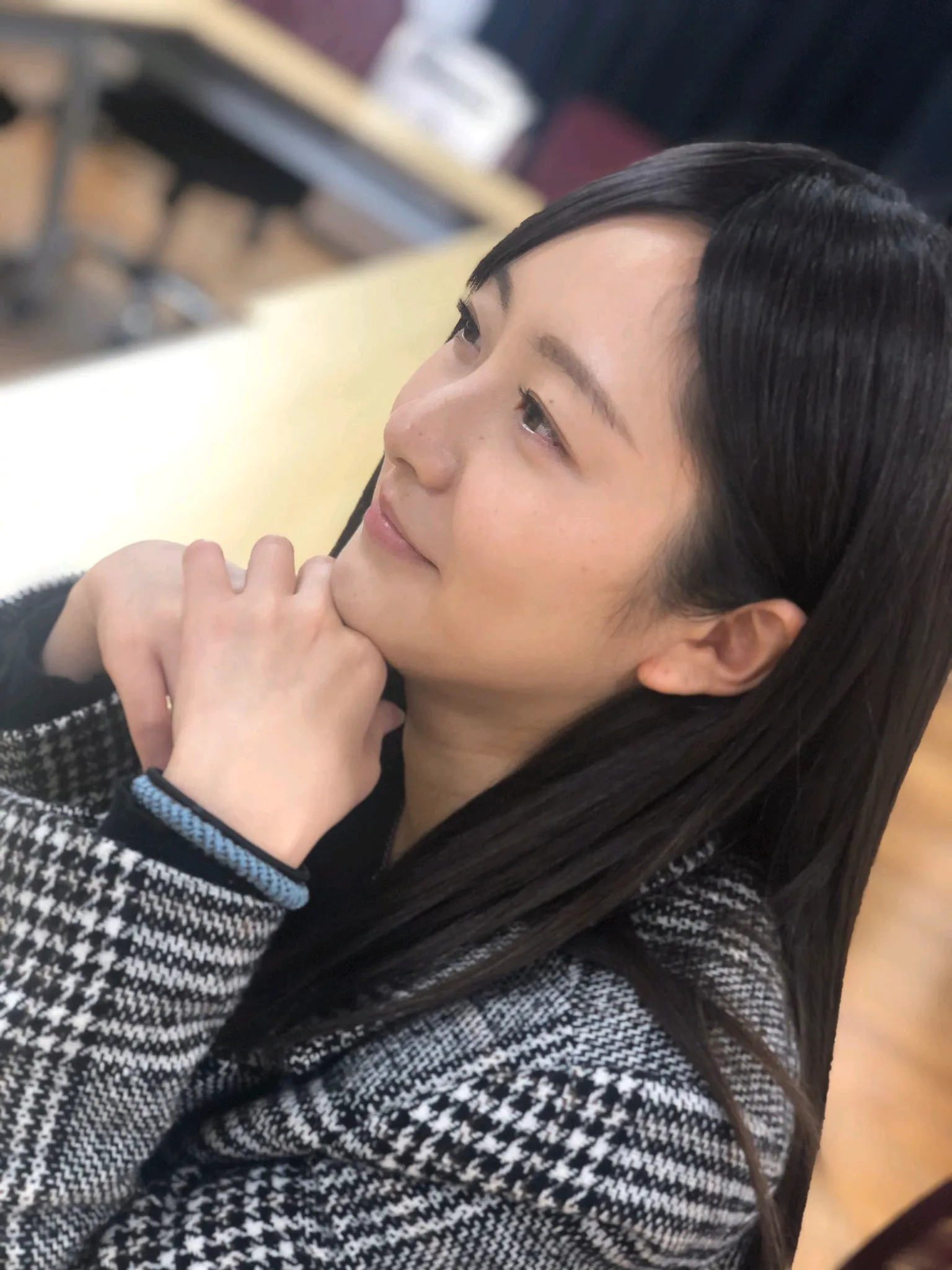 李勤勤個(gè)人資料及圖片簡(jiǎn)介，揭開(kāi)演藝界的魅力之星，李勤勤演藝生涯揭秘，魅力之星個(gè)人資料及圖片簡(jiǎn)介