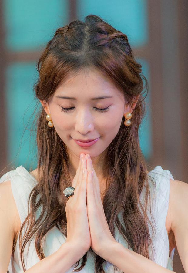 堅(jiān)持每天一張面膜，一個(gè)月后的驚人變化，堅(jiān)持每日面膜，一月后的肌膚驚人轉(zhuǎn)變