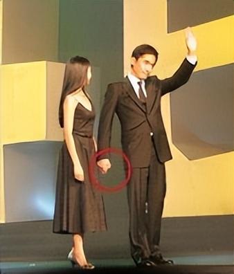 董潔個人資料簡歷及其現(xiàn)任老公，董潔個人簡介及現(xiàn)任丈夫信息