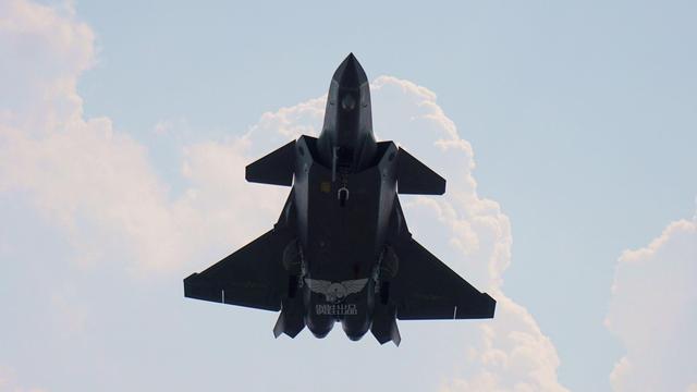 中國最強戰(zhàn)機秒殺殲20，深度解析與比較，中國頂尖戰(zhàn)機對比殲20，深度解析與性能對比