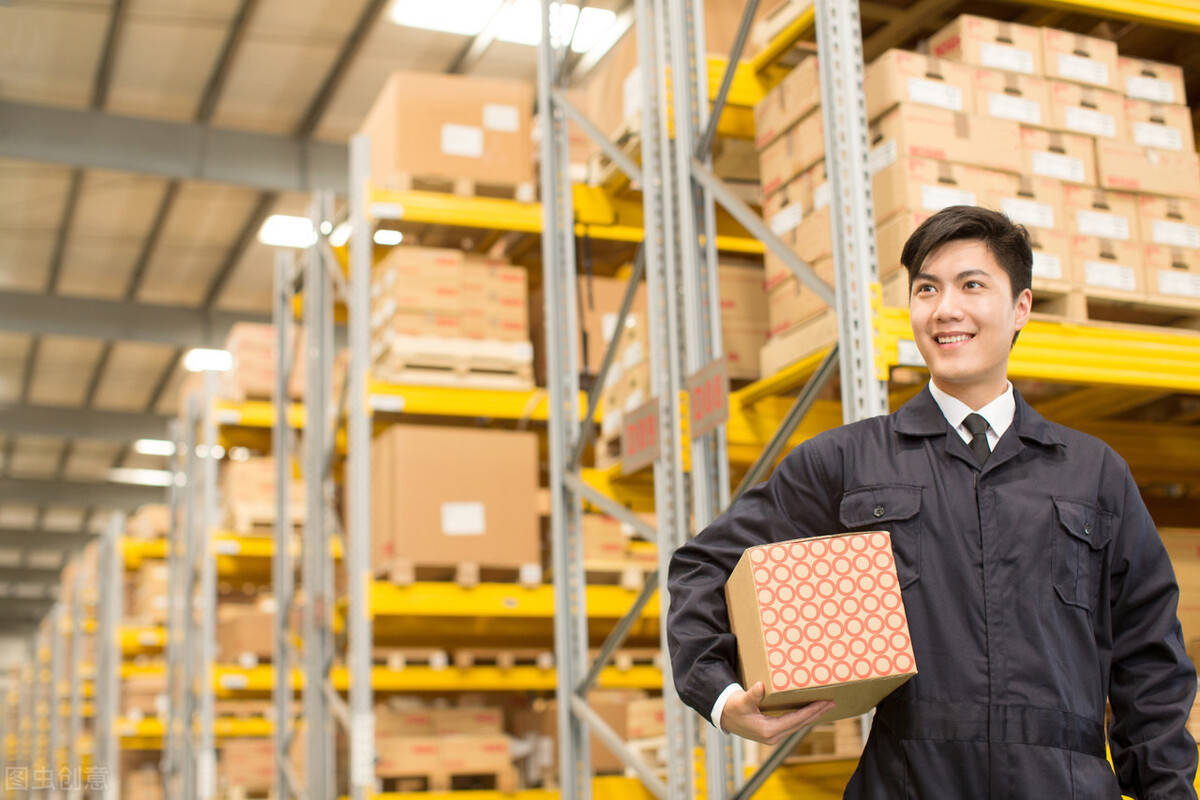 王中王肖一特一中，一位杰出人才的簡介，杰出人才王中王肖一特一中的簡介