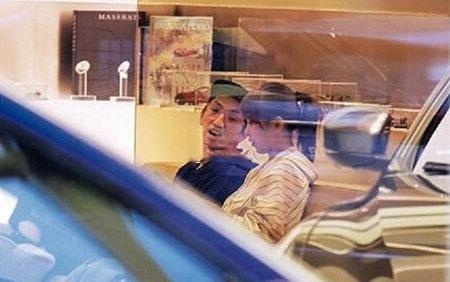 林志炫老婆的個人資料，揭秘背后的神秘面紗，林志炫妻子神秘面紗揭曉，妻子個人資料大揭秘