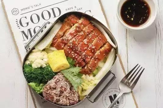 孕婦每日營養(yǎng)菜譜大全，健康飲食，呵護母嬰健康，孕婦每日營養(yǎng)菜譜大全，呵護母嬰健康的健康飲食指南