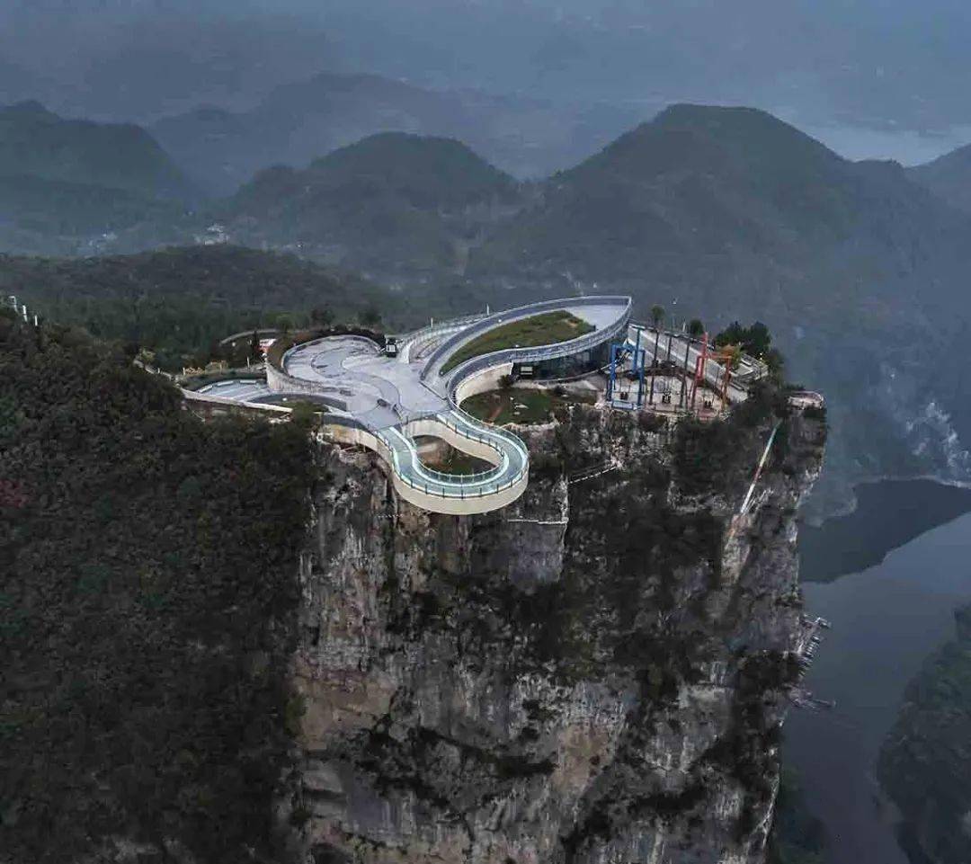 揭秘劉伯溫精選一肖930大公開，傳奇背后的秘密，劉伯溫傳奇揭秘，揭秘一肖930大公開背后的秘密