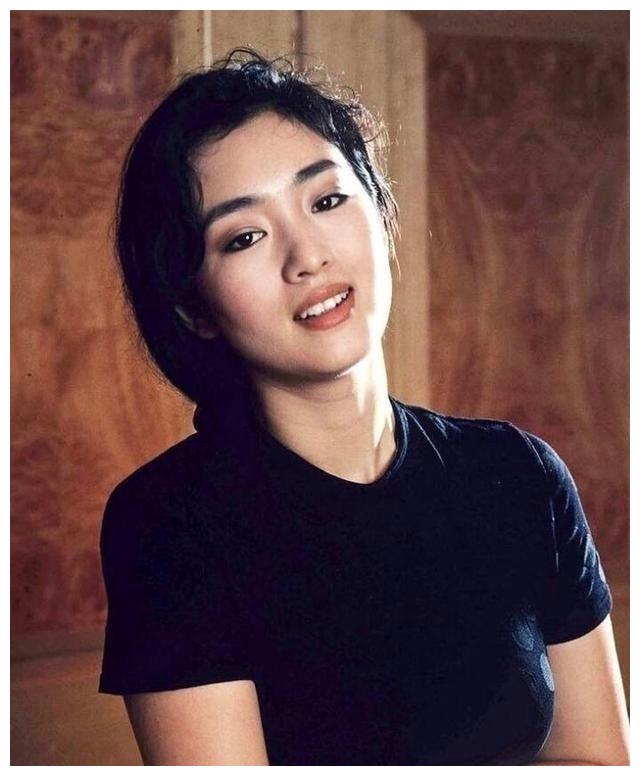 鞏俐年輕時候有多美——時光倒流，重溫女神青春風采，鞏俐年輕時的絕美風采，時光倒流，重溫女神青春魅力