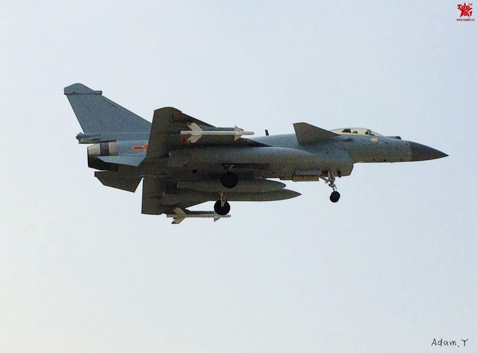 殲10戰(zhàn)斗機(jī)的詳細(xì)介紹，殲10戰(zhàn)斗機(jī)深度解析