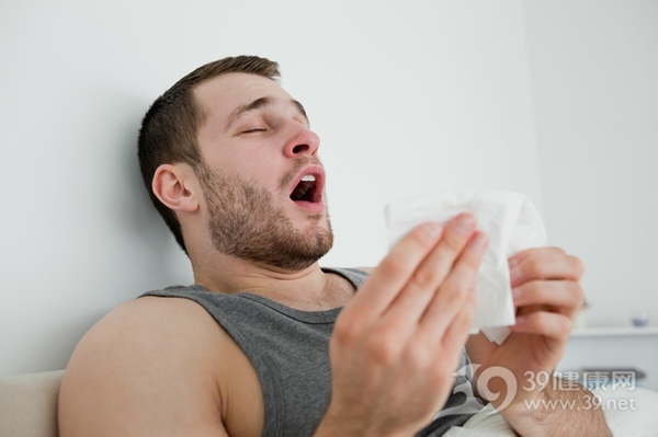 肝病身上紅點圖片，識別與理解，肝病身上紅點解析，圖片識別與理解指南