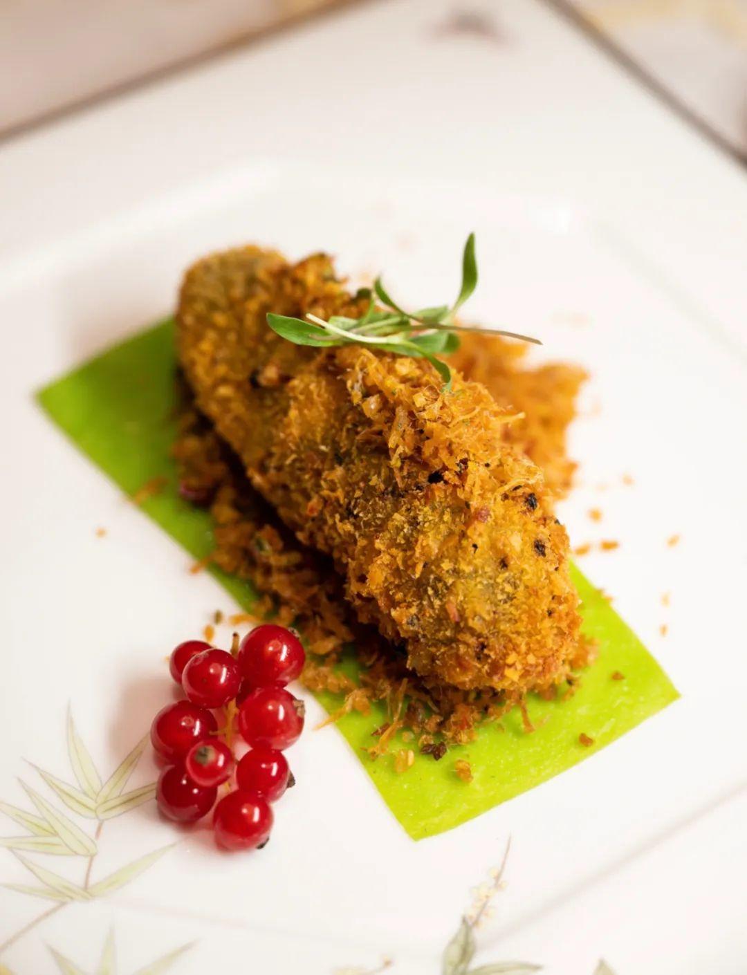 新澳門精準(zhǔn)四肖期中特公開(kāi)，探索與揭秘，新澳門精準(zhǔn)四肖期中特公開(kāi)，揭秘與探索之旅