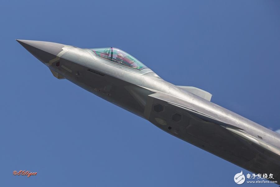 殲35與殲20的差別，深度解析兩款戰(zhàn)斗機(jī)的特點(diǎn)與差異，殲35與殲20戰(zhàn)斗機(jī)對(duì)比，特點(diǎn)與差異深度解析