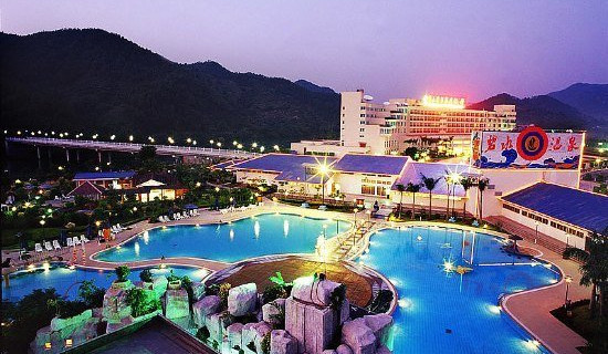 廣州碧水灣溫泉度假村，體驗(yàn)真正的休閑度假勝地，廣州碧水灣溫泉度假村，盡享休閑度假樂(lè)趣的絕佳勝地