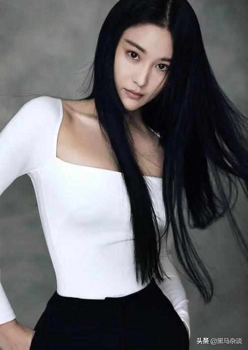 張馨予身材，優(yōu)雅與力量的完美結(jié)合，張馨予身材，優(yōu)雅與力量的絕美交融