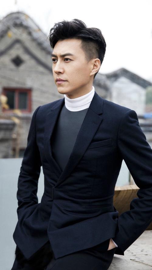 電視劇男明星照片大全——魅力一覽無遺，電視劇男明星魅力照片集錦——全方位展現(xiàn)風采