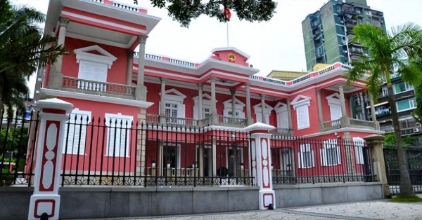 澳門一碼一肖一待一中，探尋幸運(yùn)之城的獨(dú)特魅力，澳門幸運(yùn)之城，探尋一碼一肖一待一中的獨(dú)特魅力