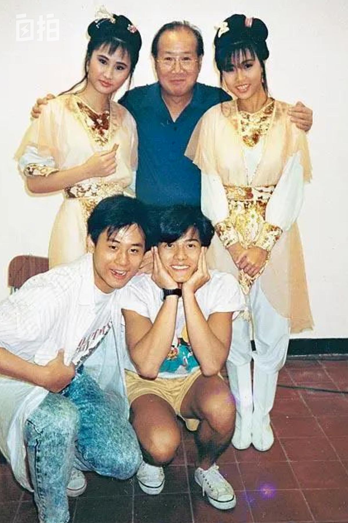 揭秘，內(nèi)地男演員照片背后的故事——一位40歲演員的奮斗與風(fēng)采，揭秘內(nèi)地男演員奮斗背后的故事，40歲的奮斗與風(fēng)采展現(xiàn)風(fēng)采