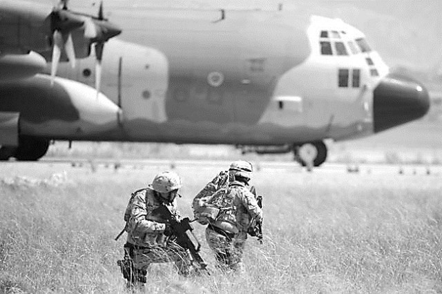 國(guó)際軍事新聞今日在線直播，全球軍事動(dòng)態(tài)一網(wǎng)打盡，全球軍事動(dòng)態(tài)實(shí)時(shí)直播，國(guó)際軍事新聞一網(wǎng)打盡