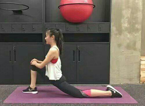 學生瘦腿動作，一周瘦成筷子腿的秘訣，一周速成，學生瘦腿動作，打造筷子腿的秘訣