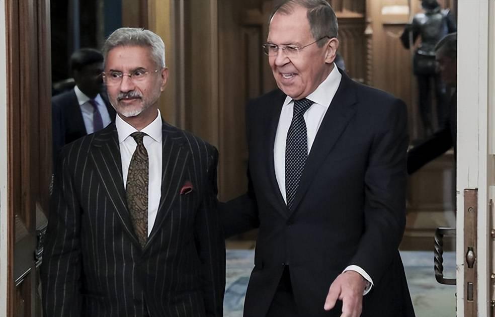 中國(guó)99A與韓國(guó)K2，誰(shuí)更勝一籌？，中國(guó)99A與韓國(guó)K2坦克性能對(duì)比，誰(shuí)更勝一籌？