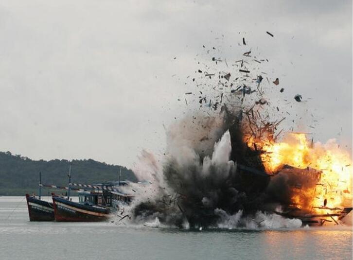 昨天南海軍艦被擊沉事件深度解析，南海軍艦被擊沉事件深度剖析